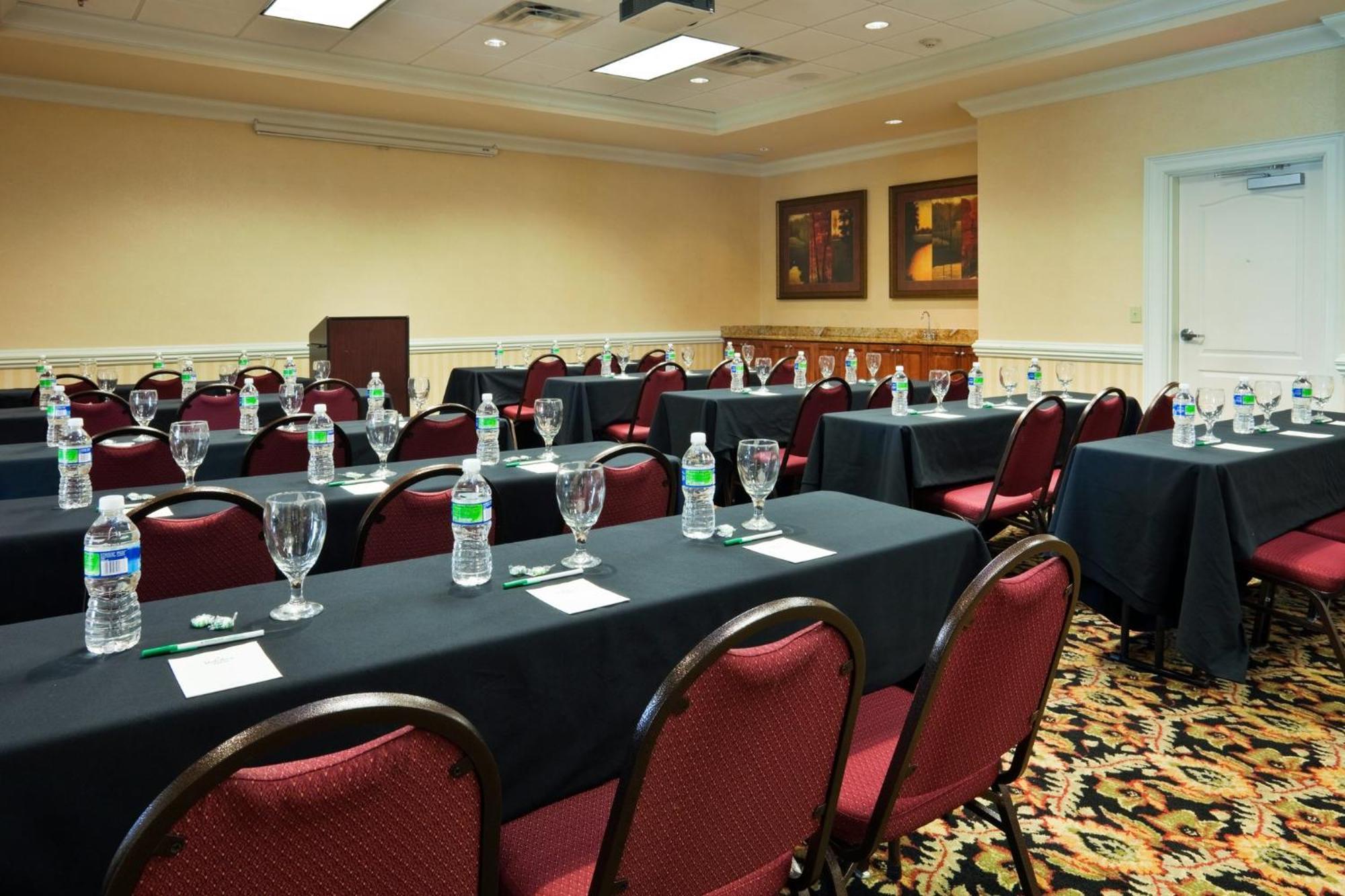 Holiday Inn Valdosta Conference Center By Ihg Екстериор снимка