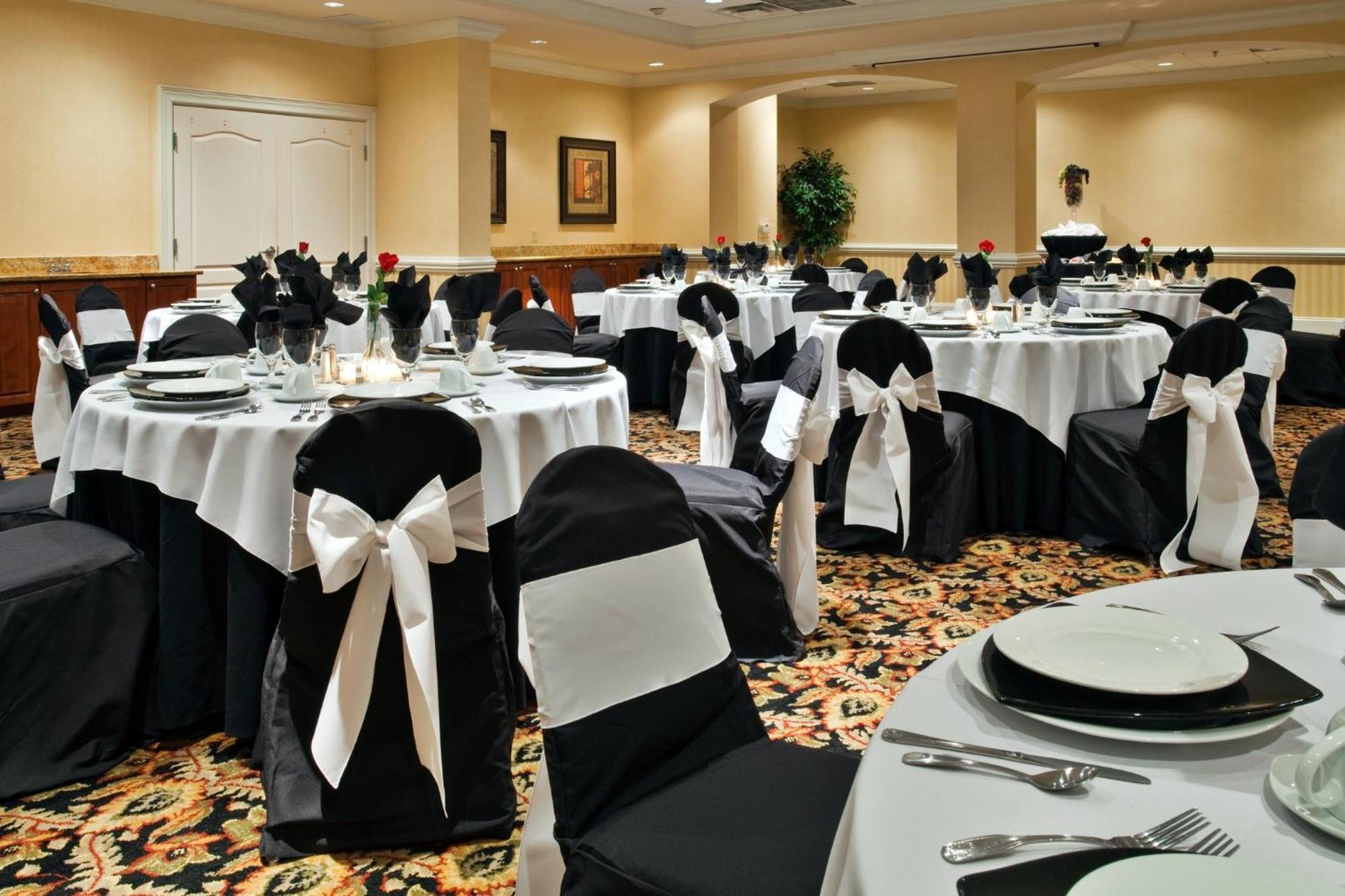 Holiday Inn Valdosta Conference Center By Ihg Екстериор снимка